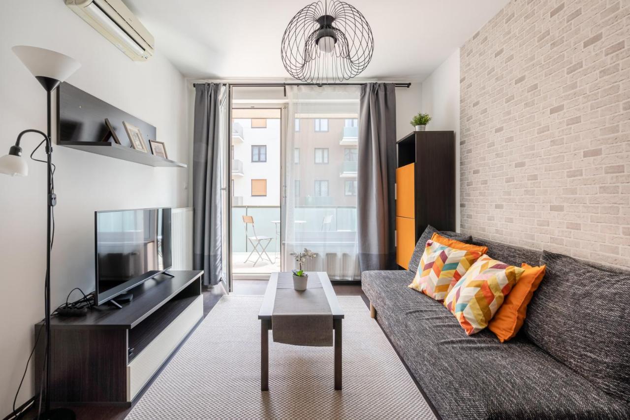 City Center Corvin Suite Apartment Budapest Eksteriør billede